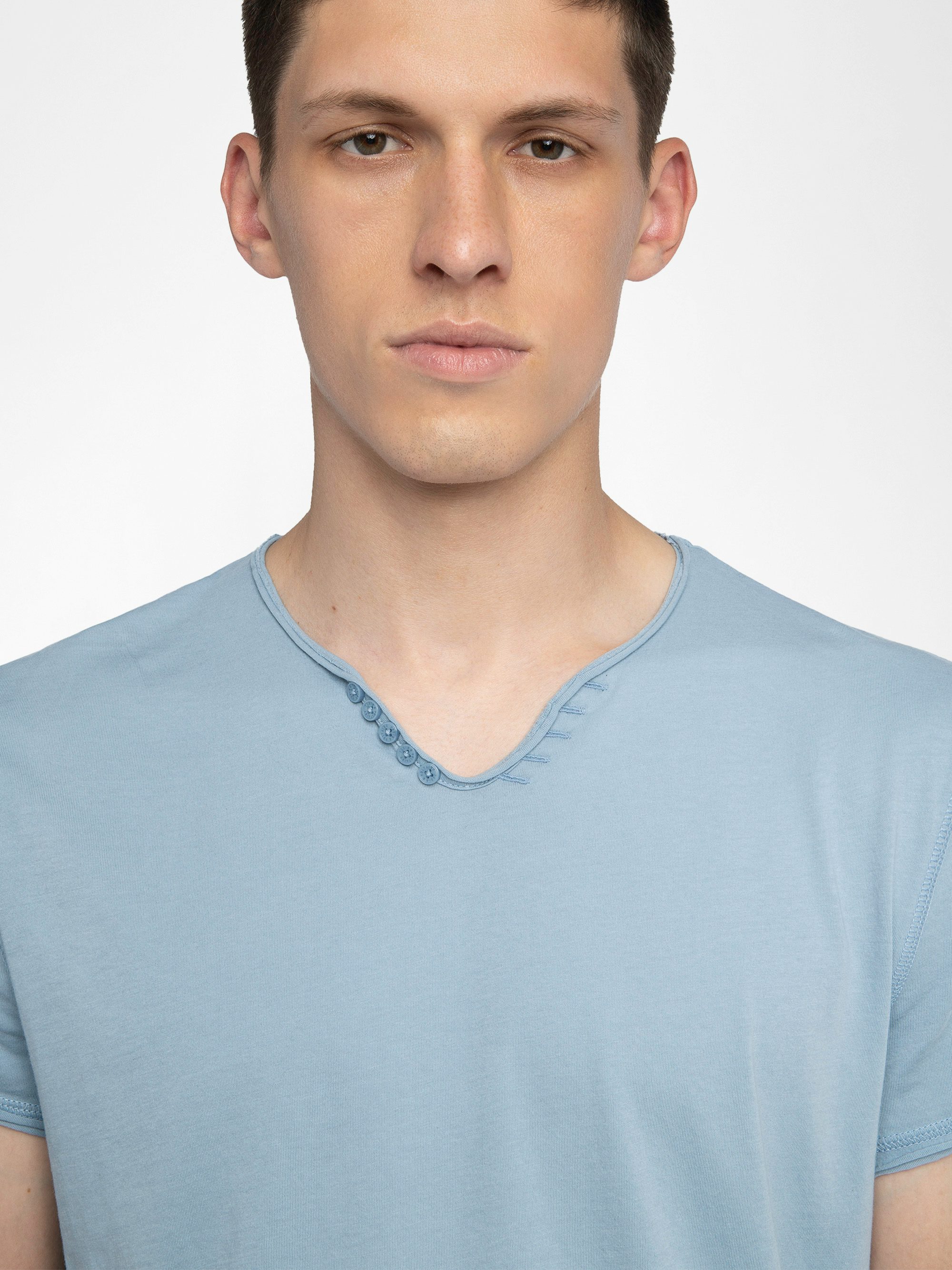 Henley T-shirt Monastir - Short-sleeved henley t-shirt top with print on the back.